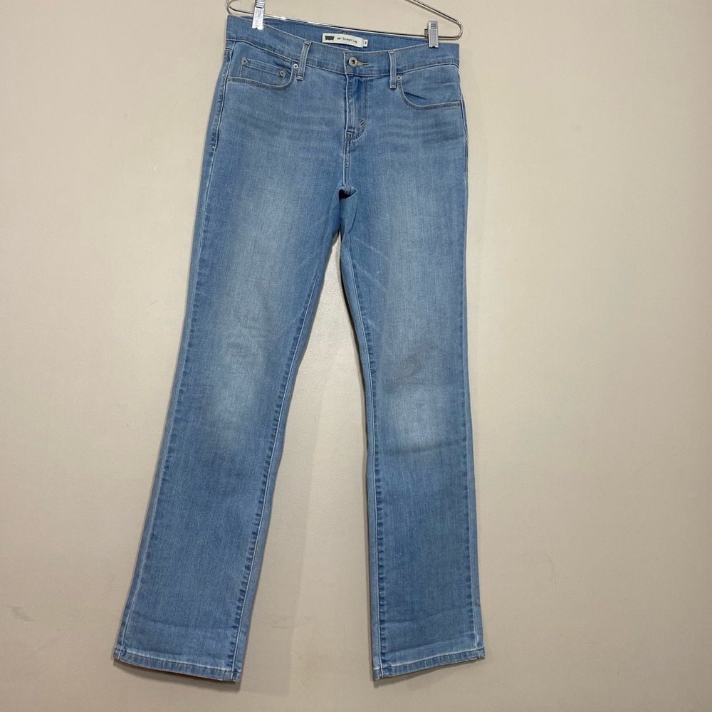 Levi’s 505 straight leg blue jeans Size 6/28
